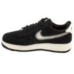 Nike Air Force 1 '07 Lv8 M HJ4465-001 skor - Bild 2